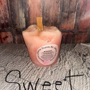 Sweet Floral- Handmade Ice Candle By Jan